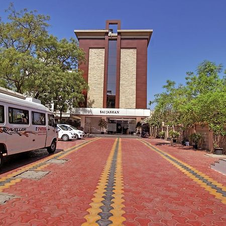 Hotel Sai Jashan Shirdi - Where Blessings & Comfort Meet Buitenkant foto