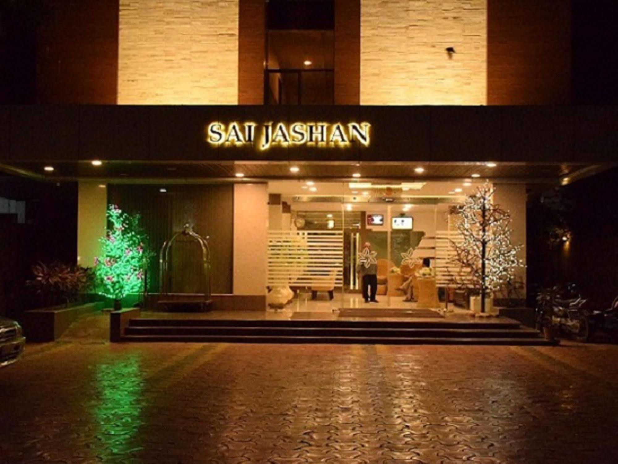 Hotel Sai Jashan Shirdi - Where Blessings & Comfort Meet Buitenkant foto