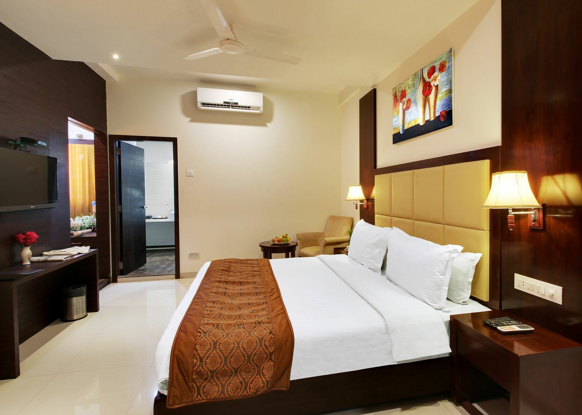 Hotel Sai Jashan Shirdi - Where Blessings & Comfort Meet Buitenkant foto