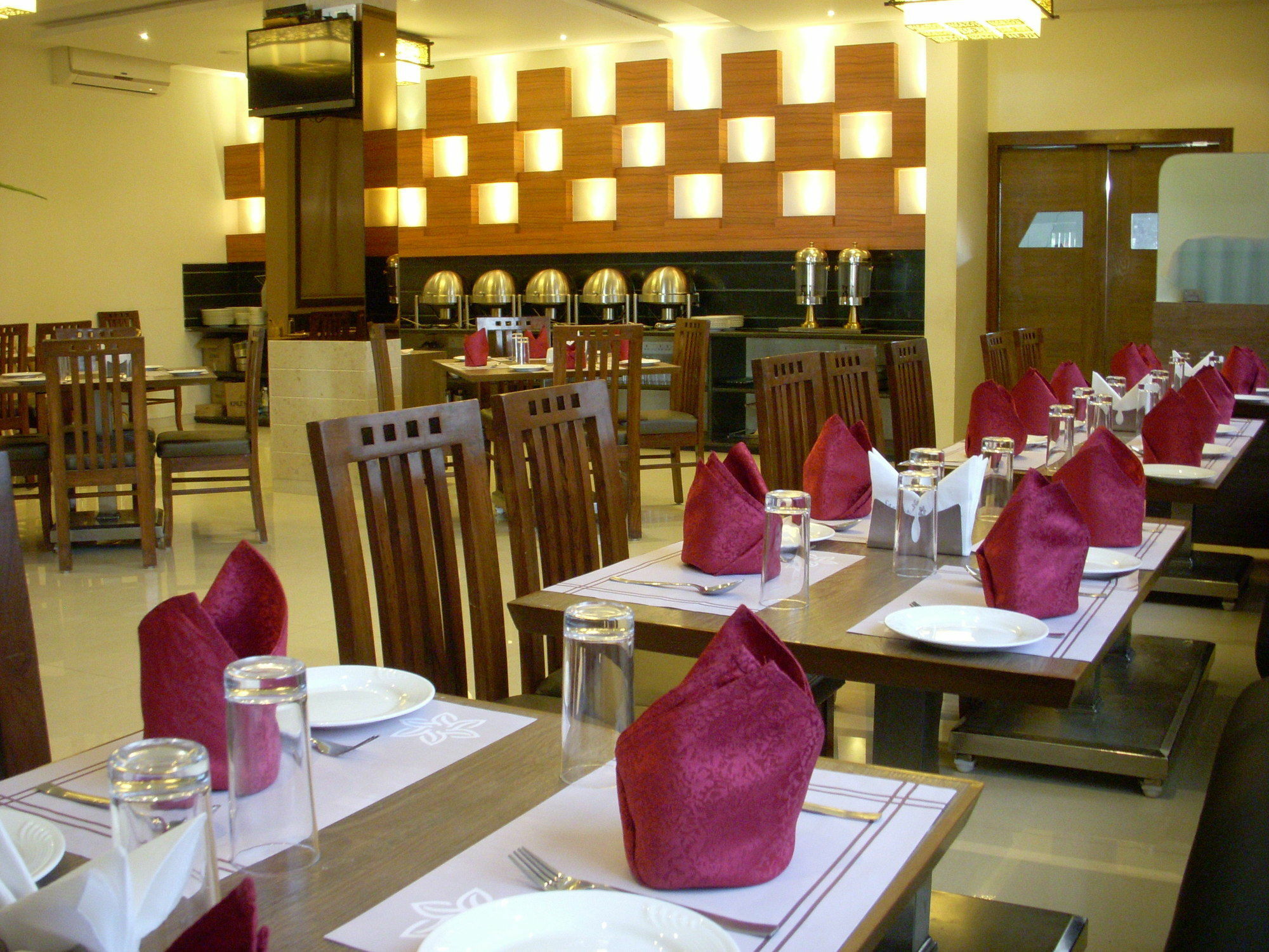 Hotel Sai Jashan Shirdi - Where Blessings & Comfort Meet Buitenkant foto